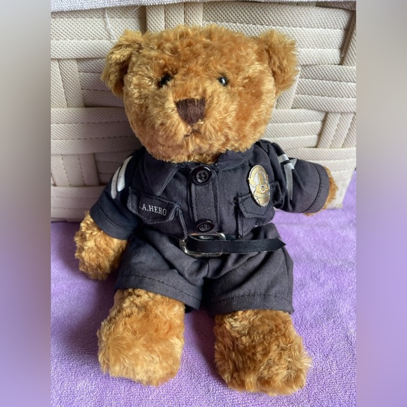 American Hero -Los Angeles Police Officer Teddy Bear - Picture 2 of 6